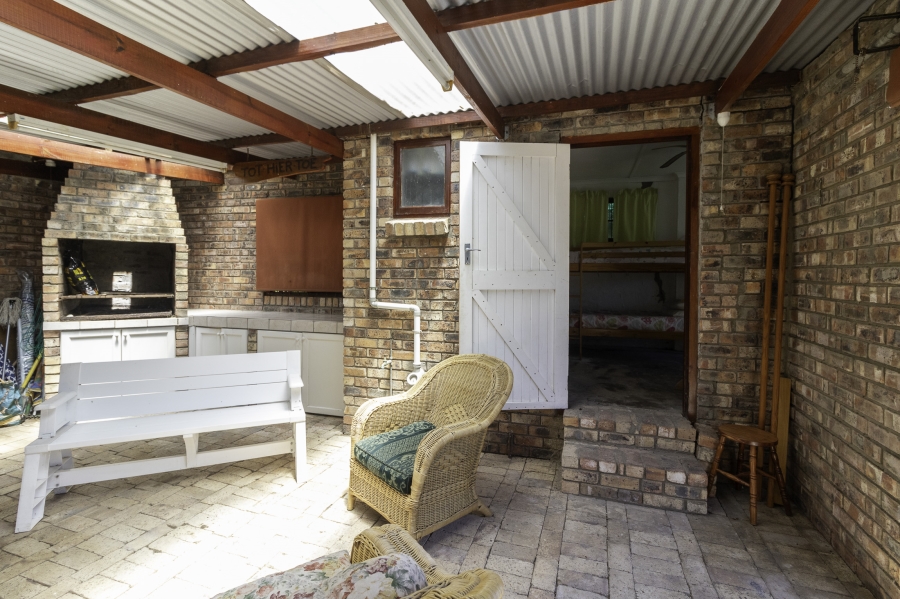 2 Bedroom Property for Sale in Kleinemonde Eastern Cape
